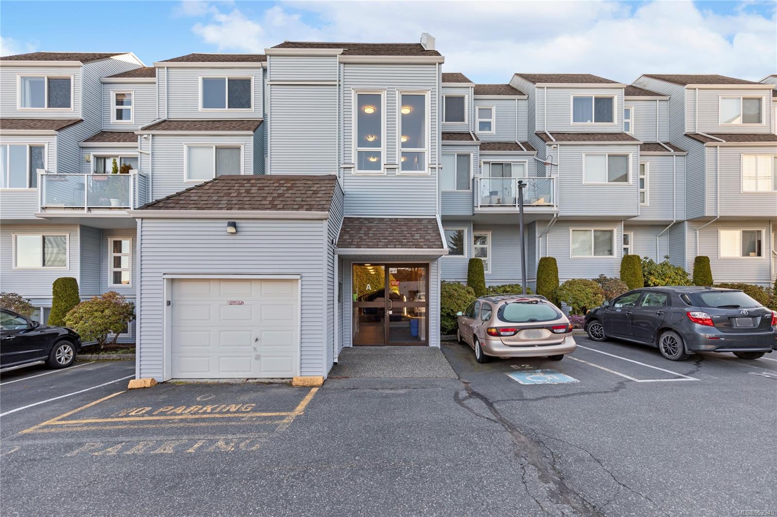 6231 Blueback Rd Unit: 205A