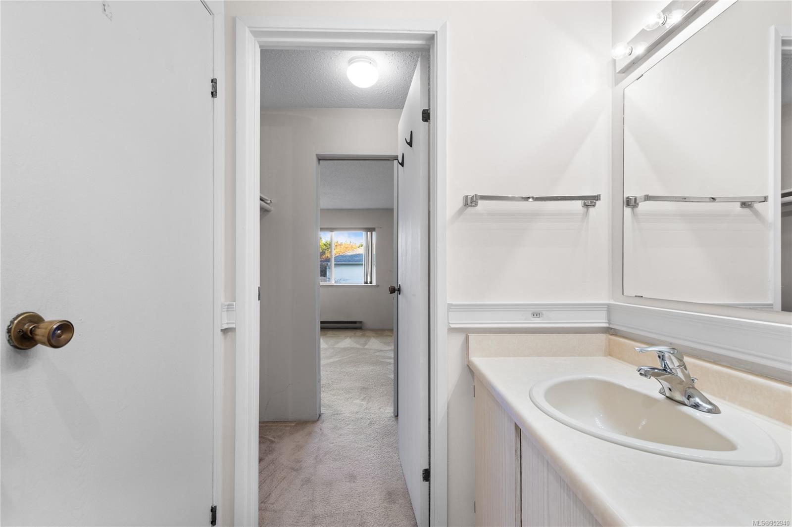 6231 Blueback Rd Unit: 205A