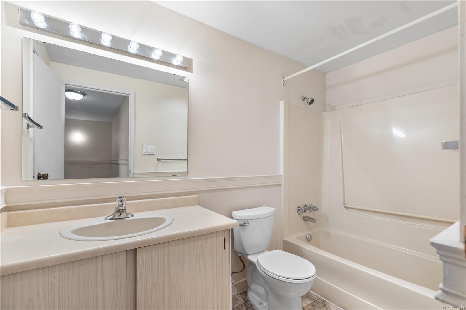 6231 Blueback Rd Unit: 205A