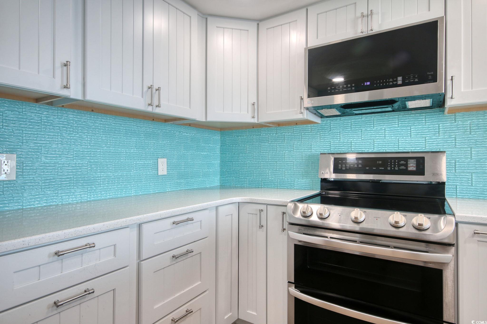 1990 N Waccamaw Dr. Unit: #1006