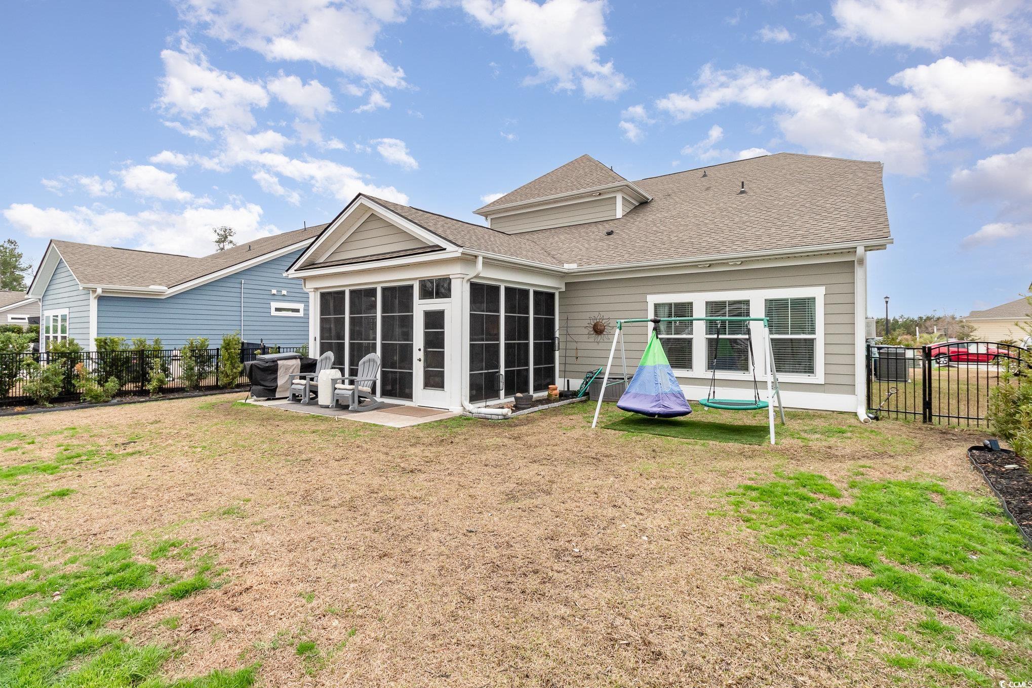 985 Mourning Dove Dr.