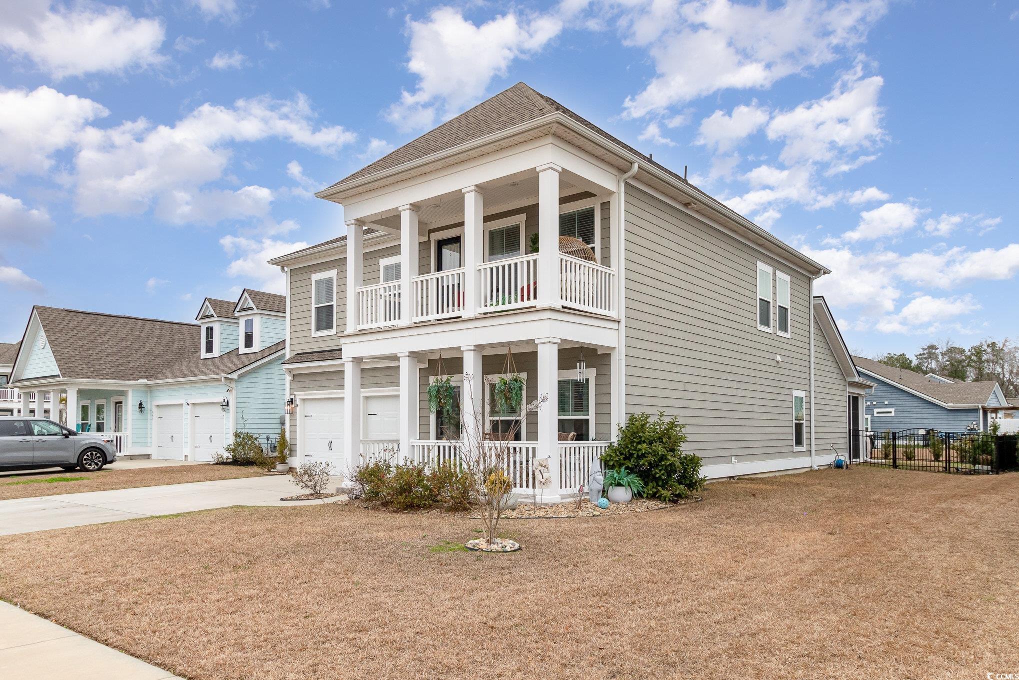 985 Mourning Dove Dr.
