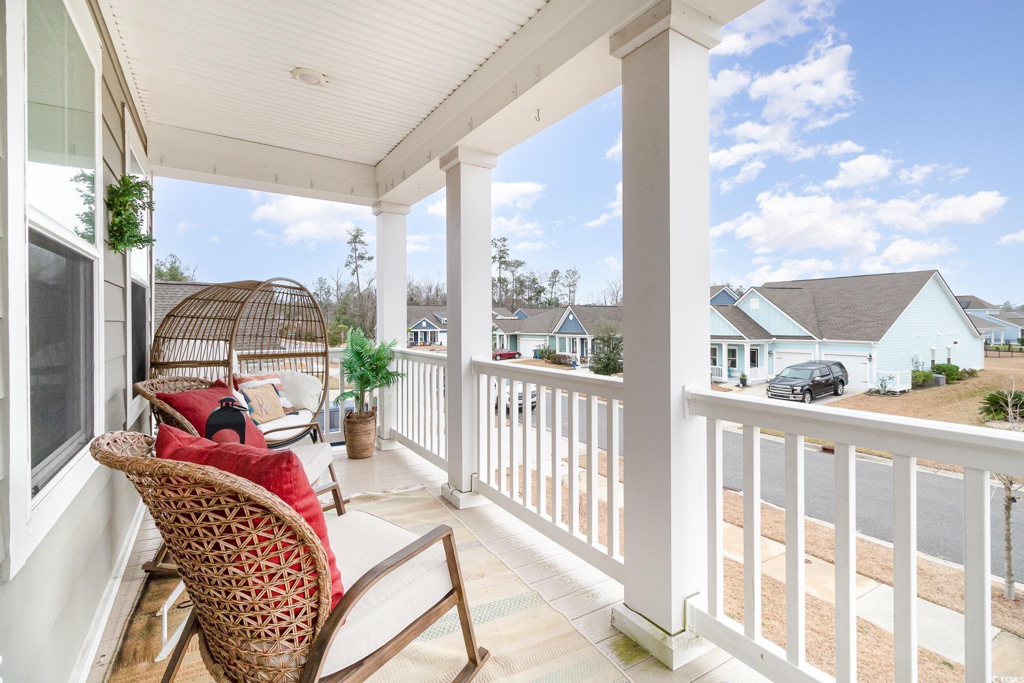 985 Mourning Dove Dr.