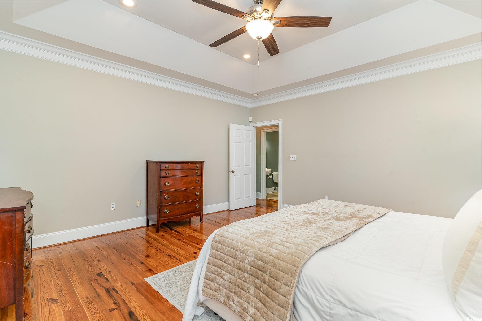 898 Bluffview Dr.