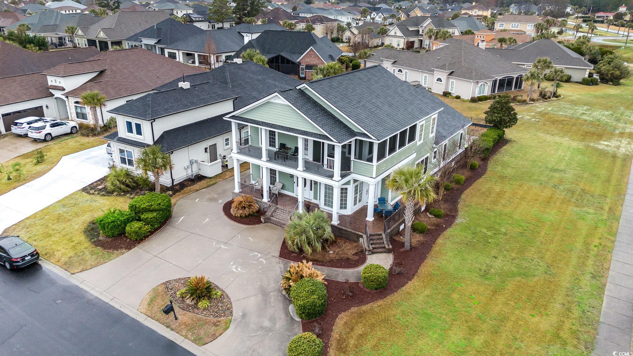 898 Bluffview Dr.