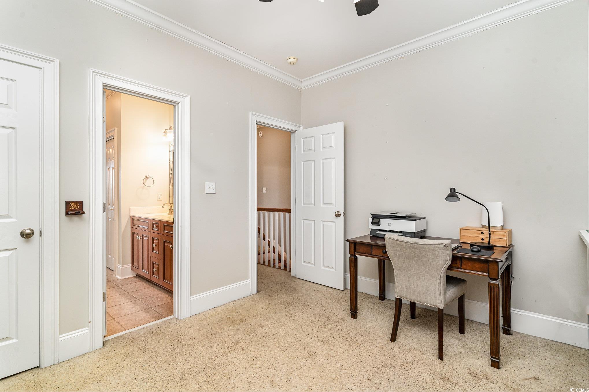 898 Bluffview Dr.