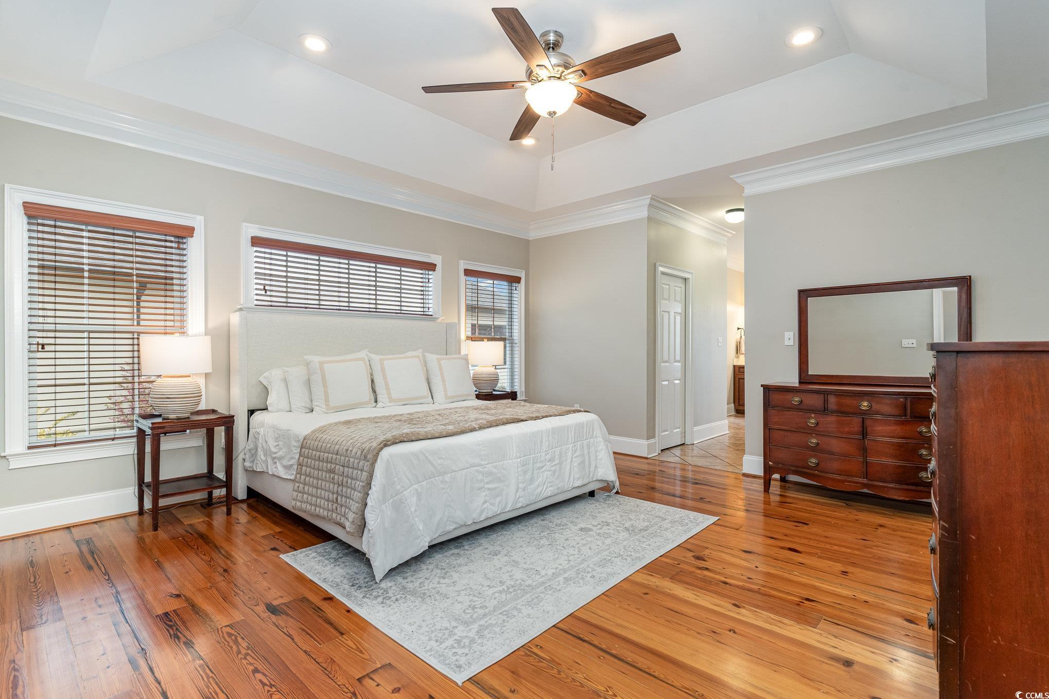 898 Bluffview Dr.
