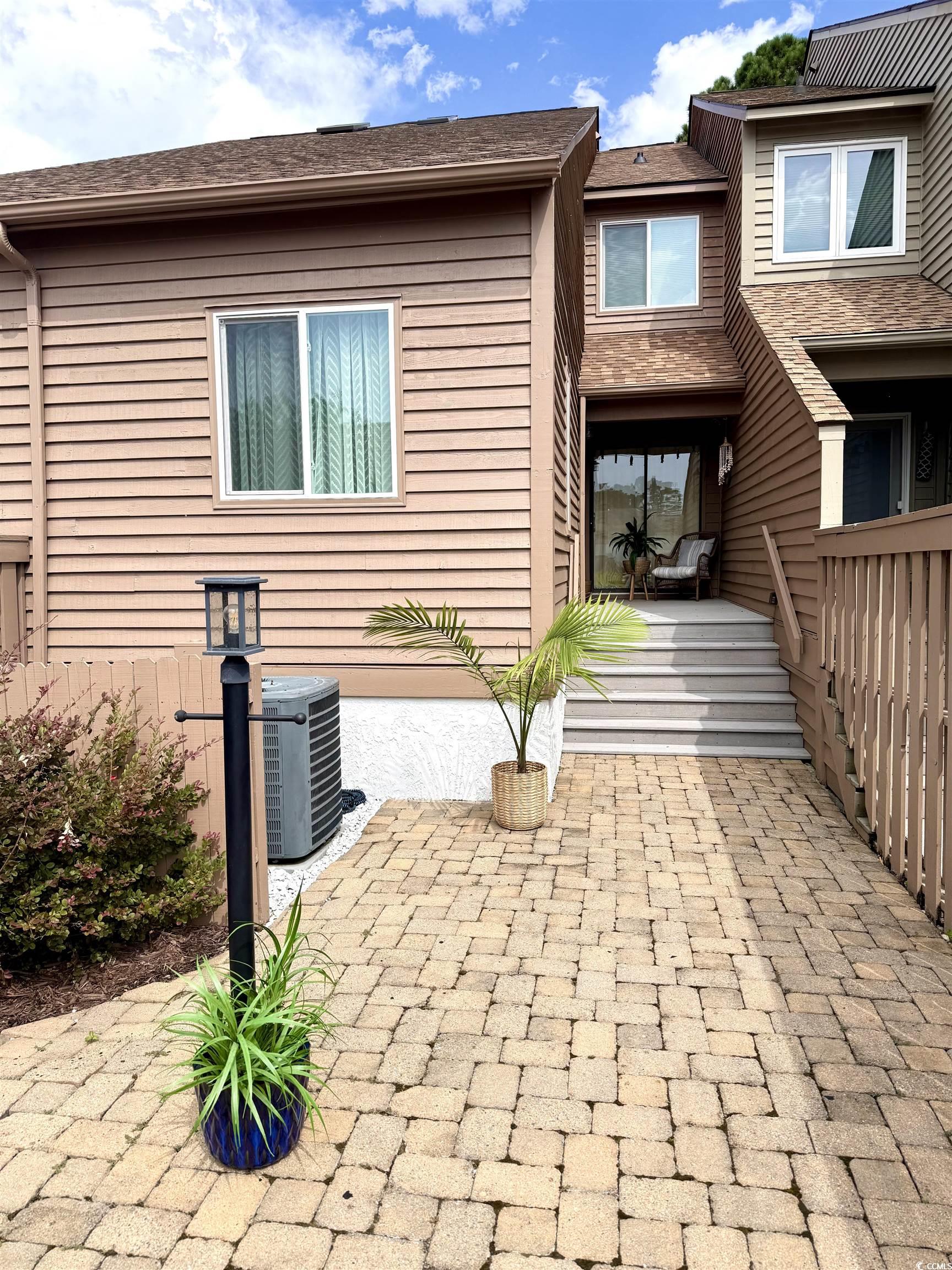 4000 Fairway Lakes Dr. Unit: 4000