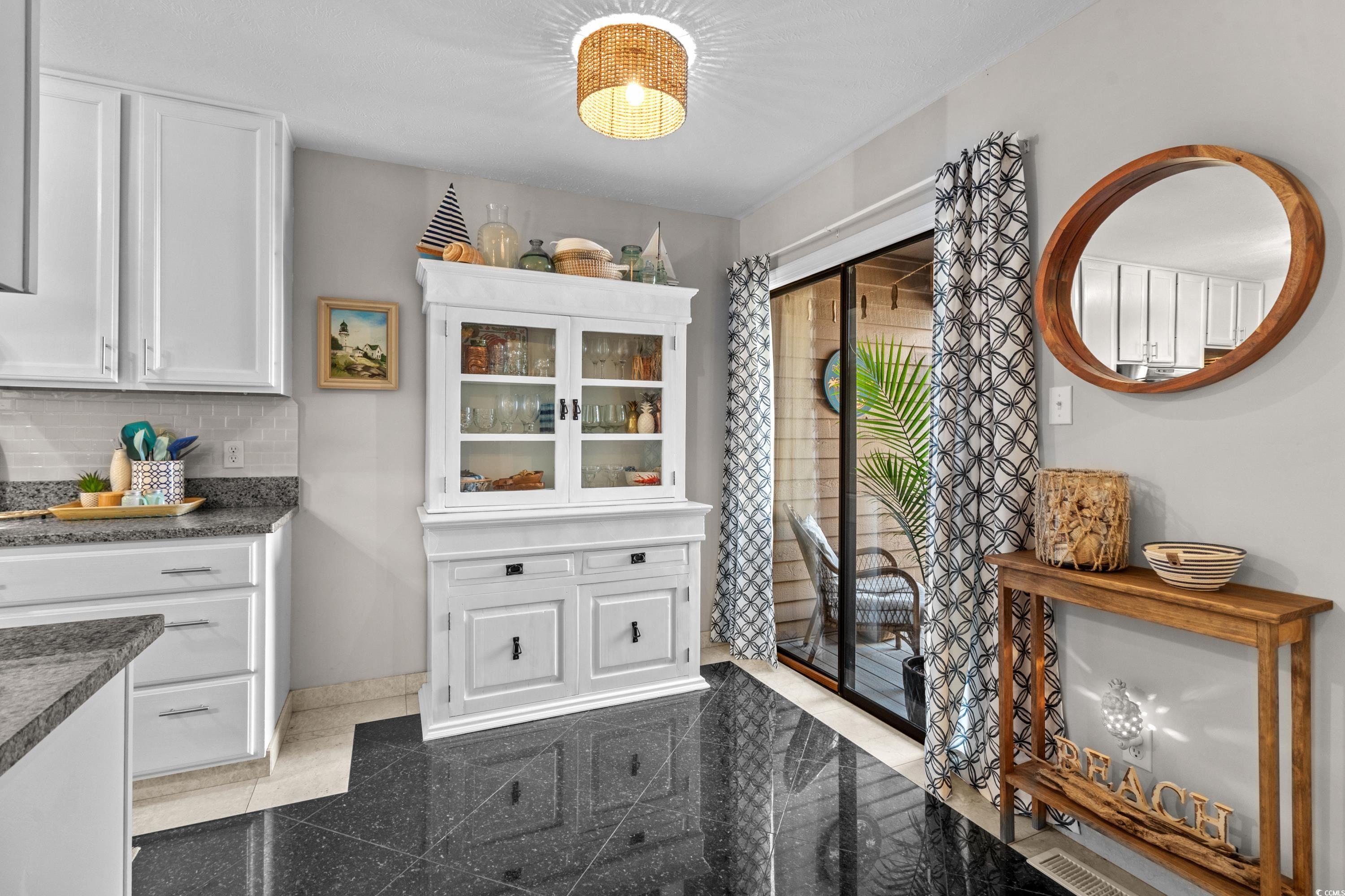 4000 Fairway Lakes Dr. Unit: 4000