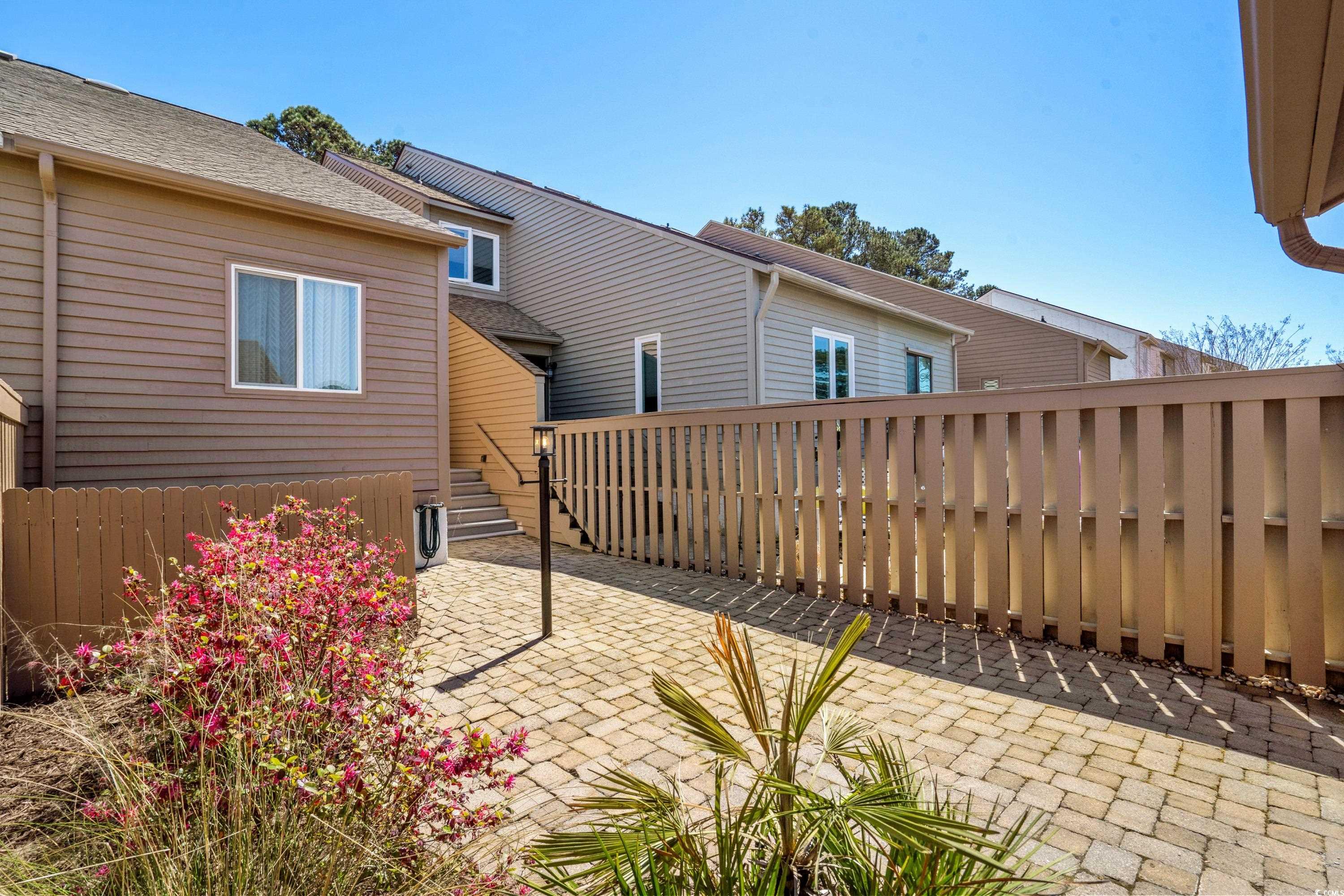 4000 Fairway Lakes Dr. Unit: 4000