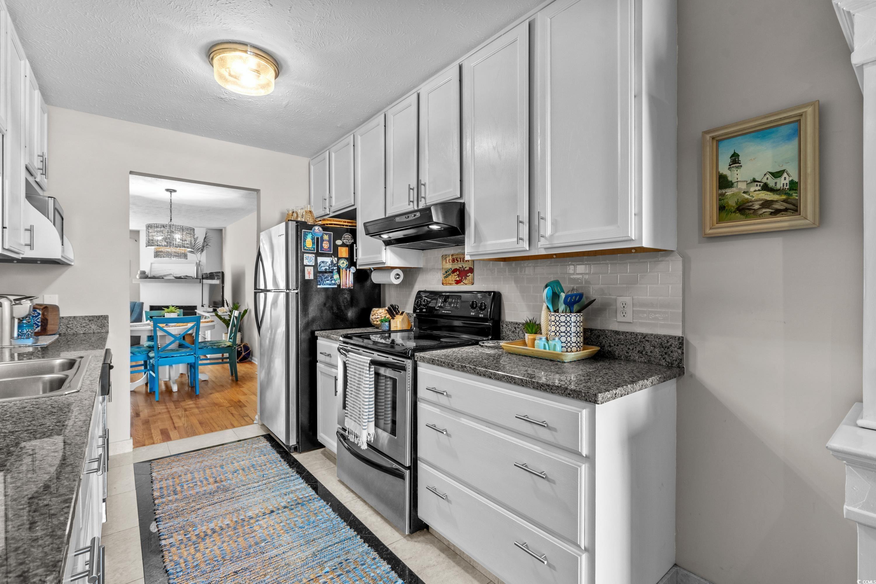 4000 Fairway Lakes Dr. Unit: 4000