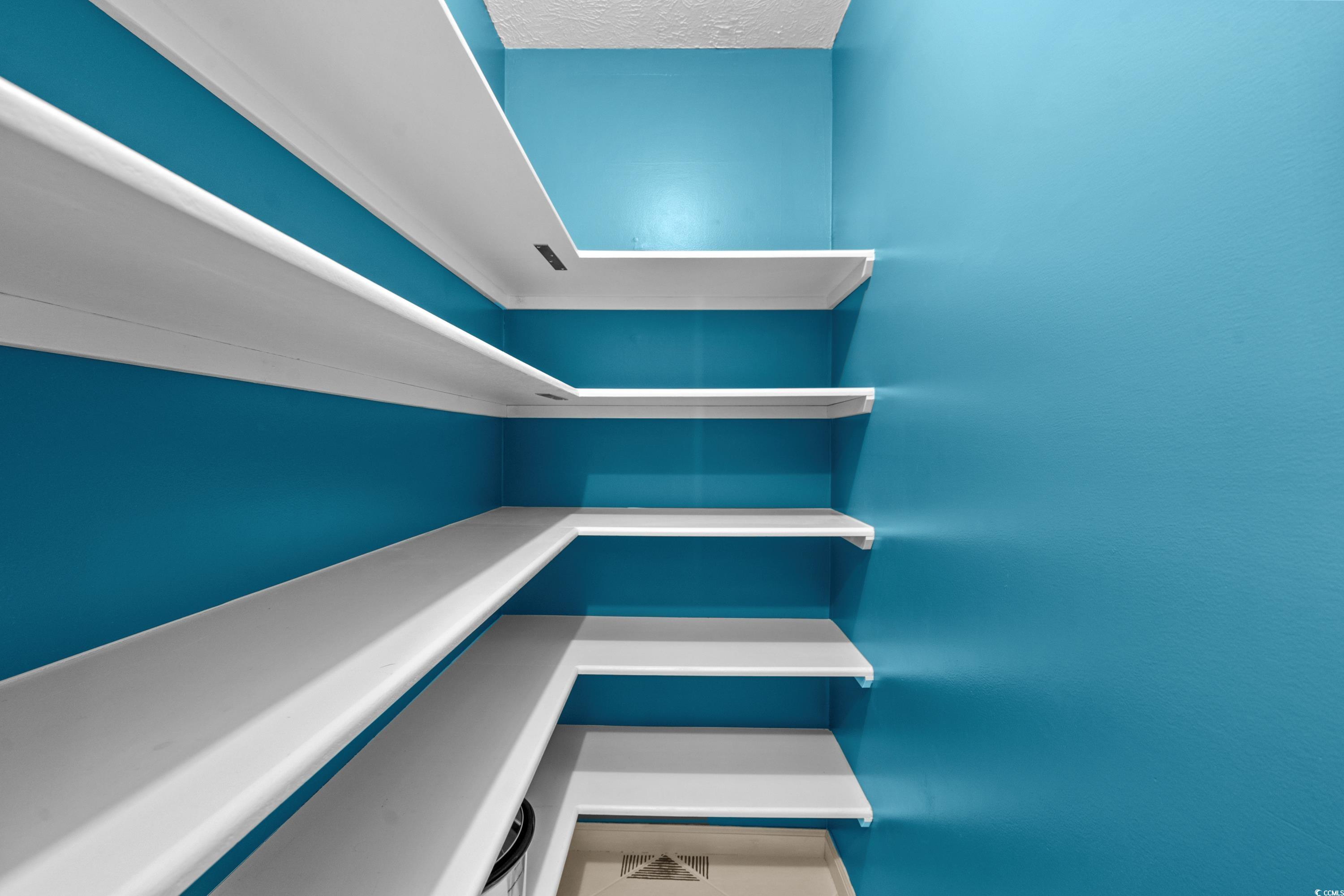 4000 Fairway Lakes Dr. Unit: 4000