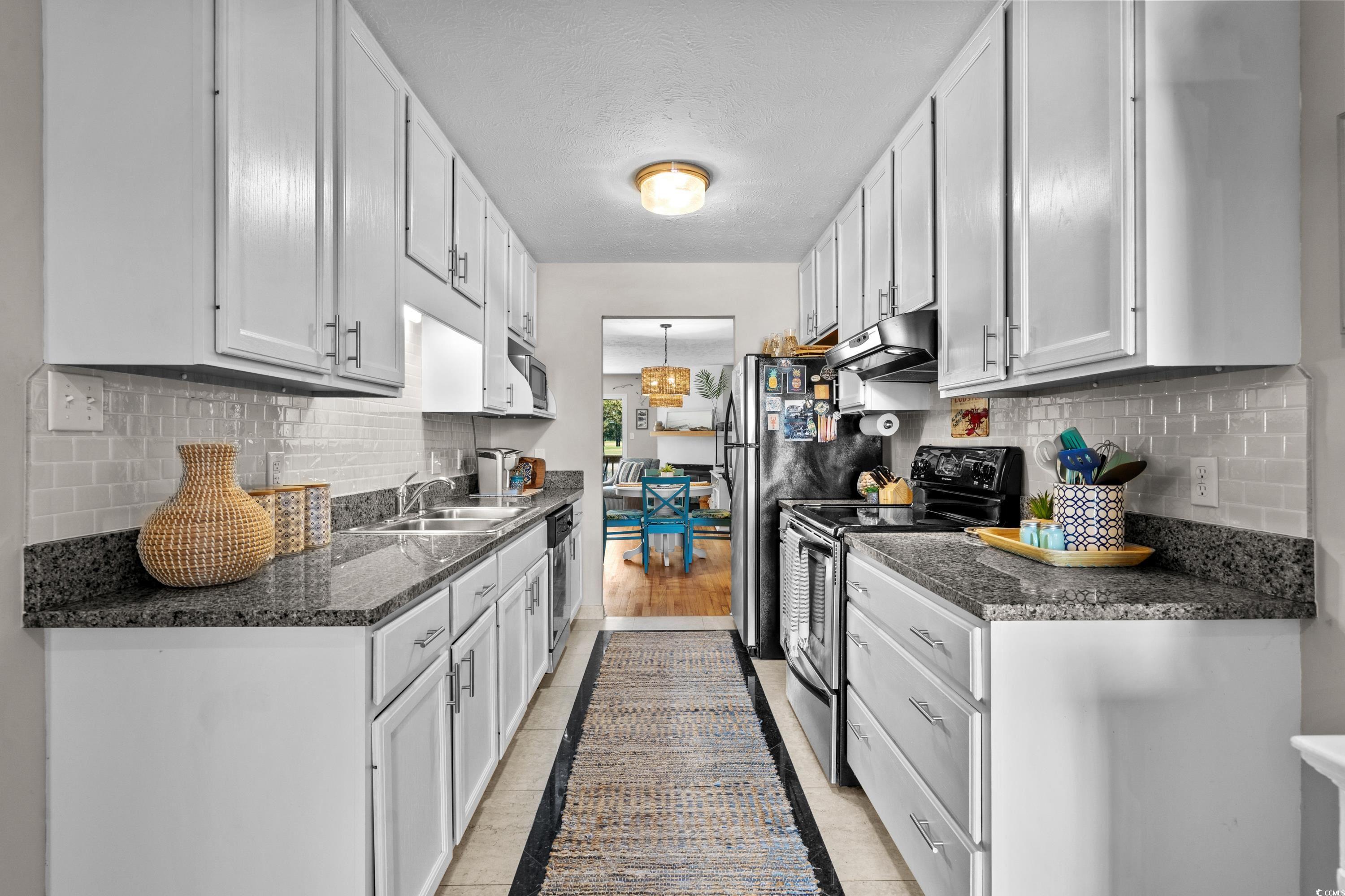 4000 Fairway Lakes Dr. Unit: 4000