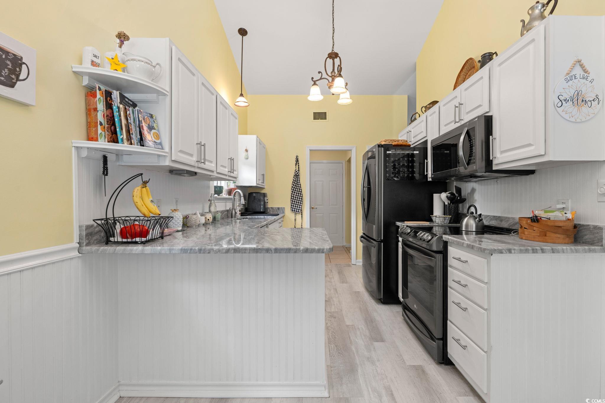 6887 King Arthur Dr.