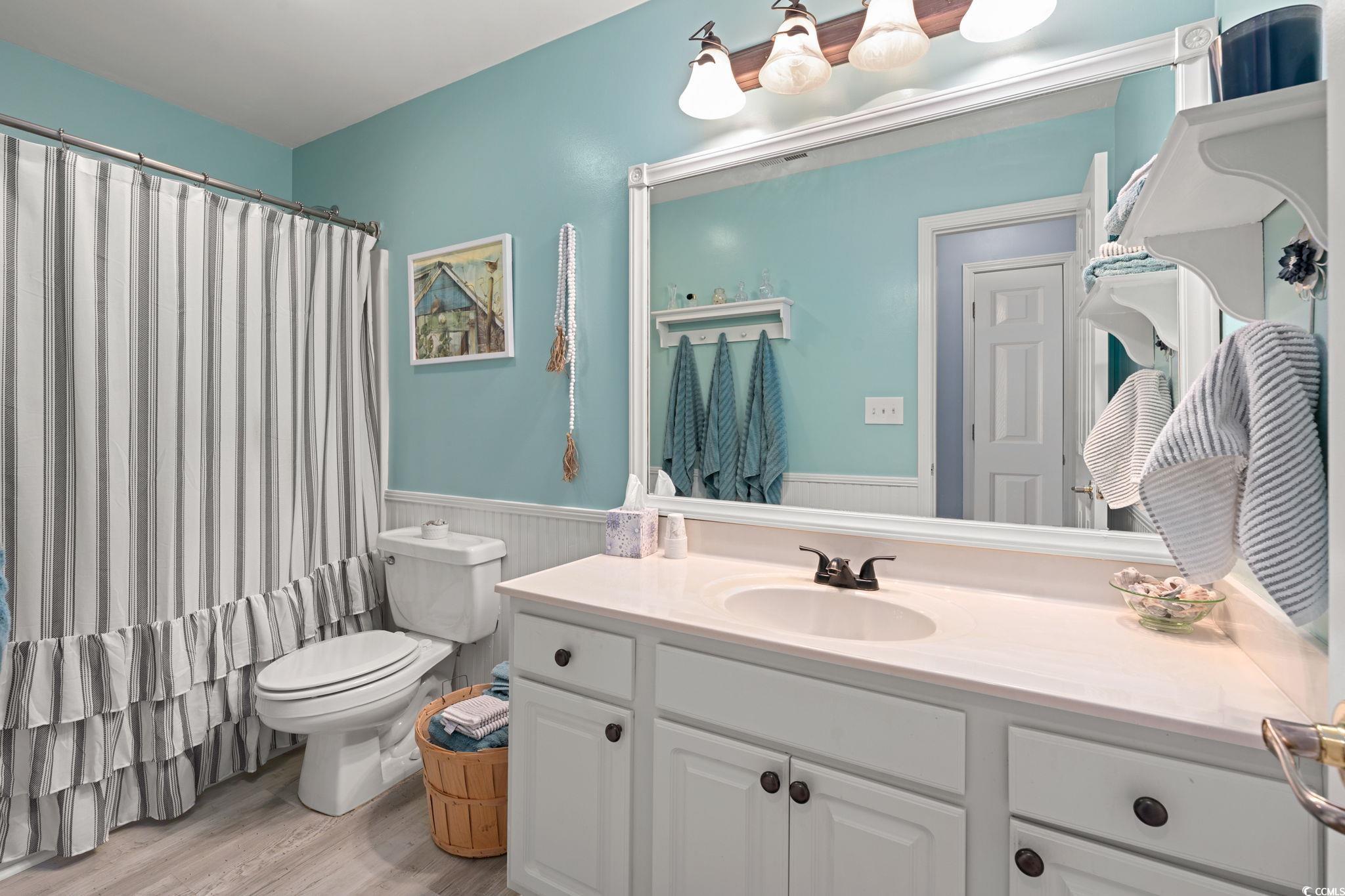 6887 King Arthur Dr.