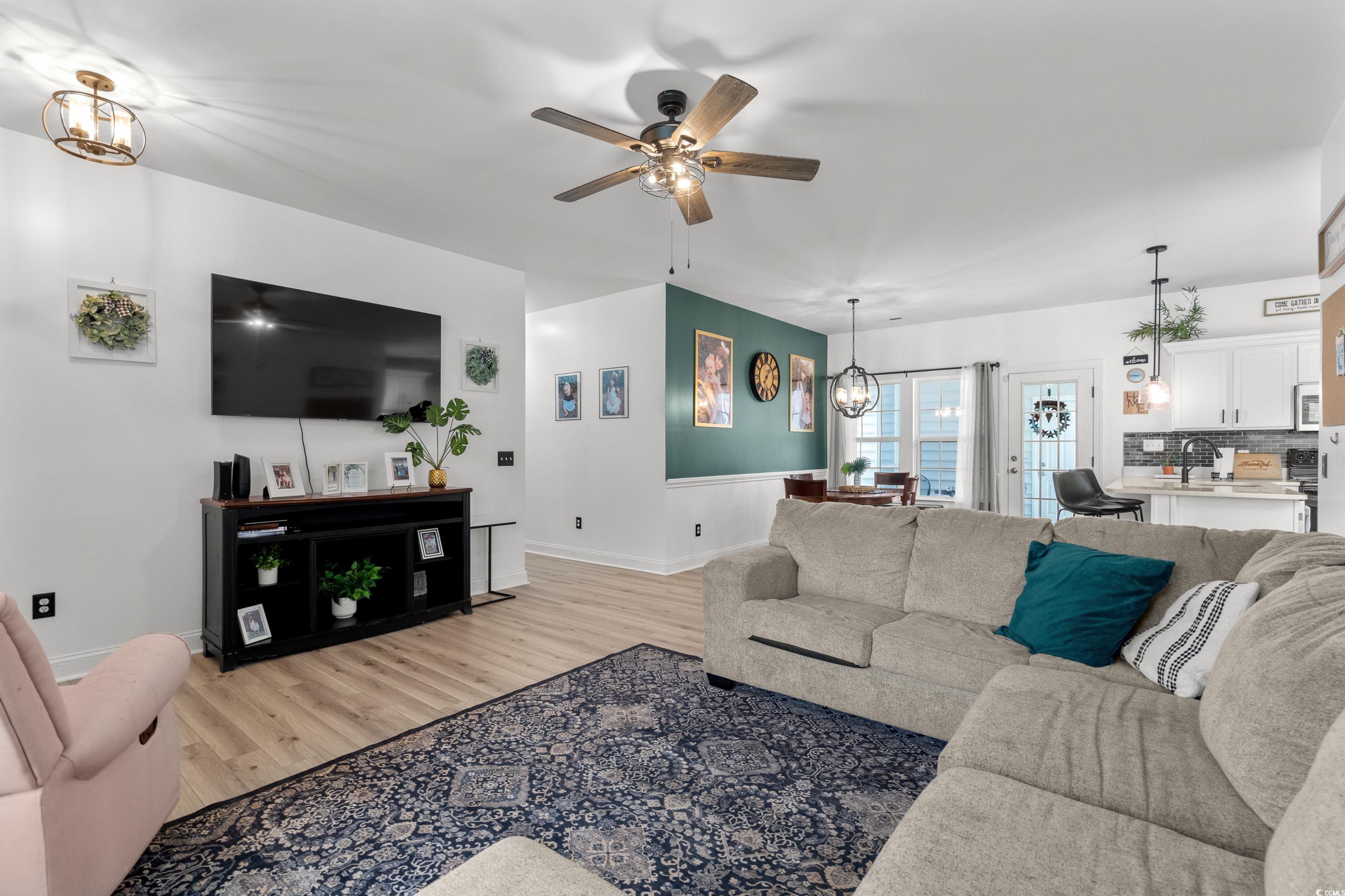 136 Southbury Dr.