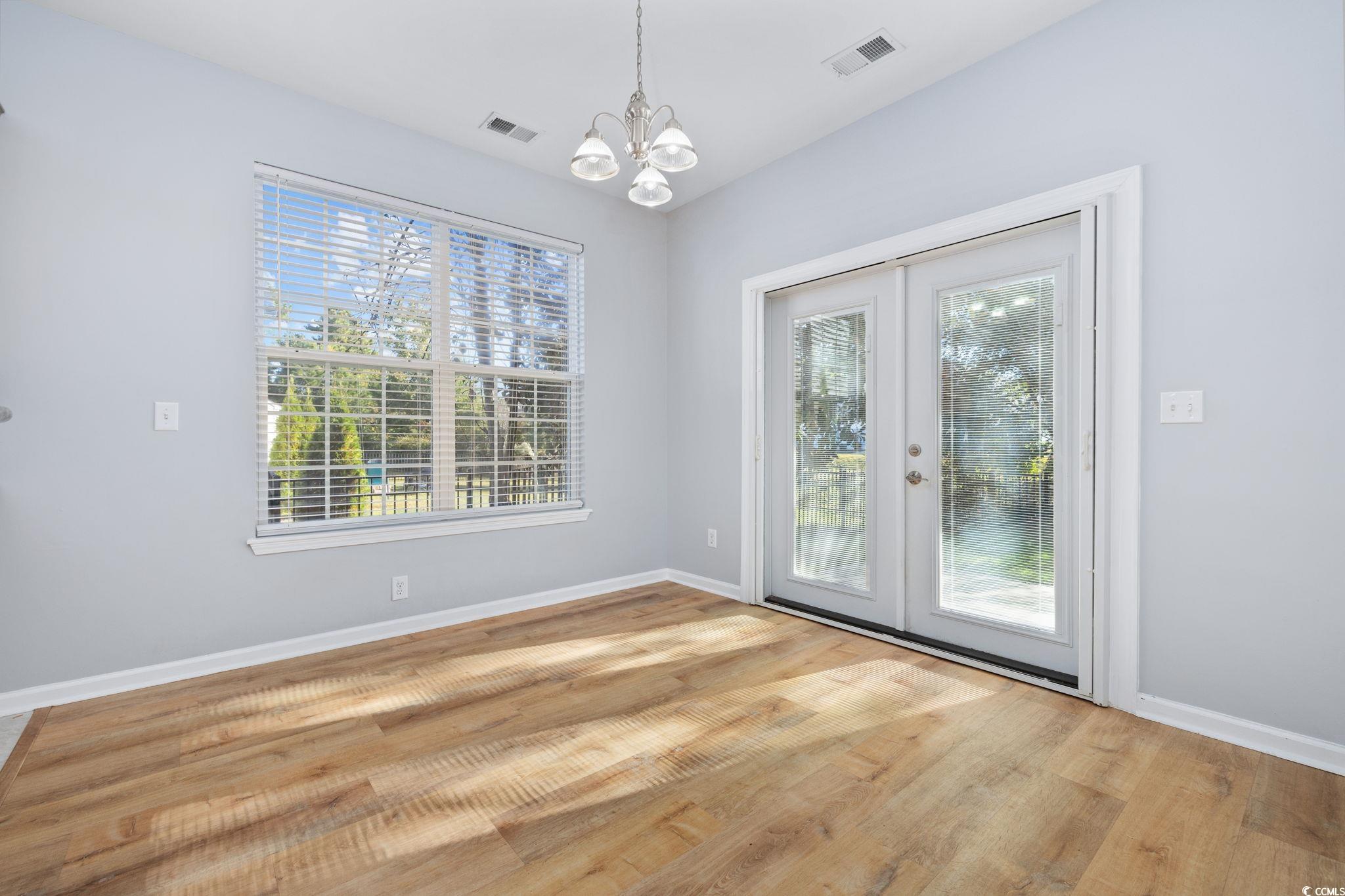 136 Carolina Oaks Dr.
