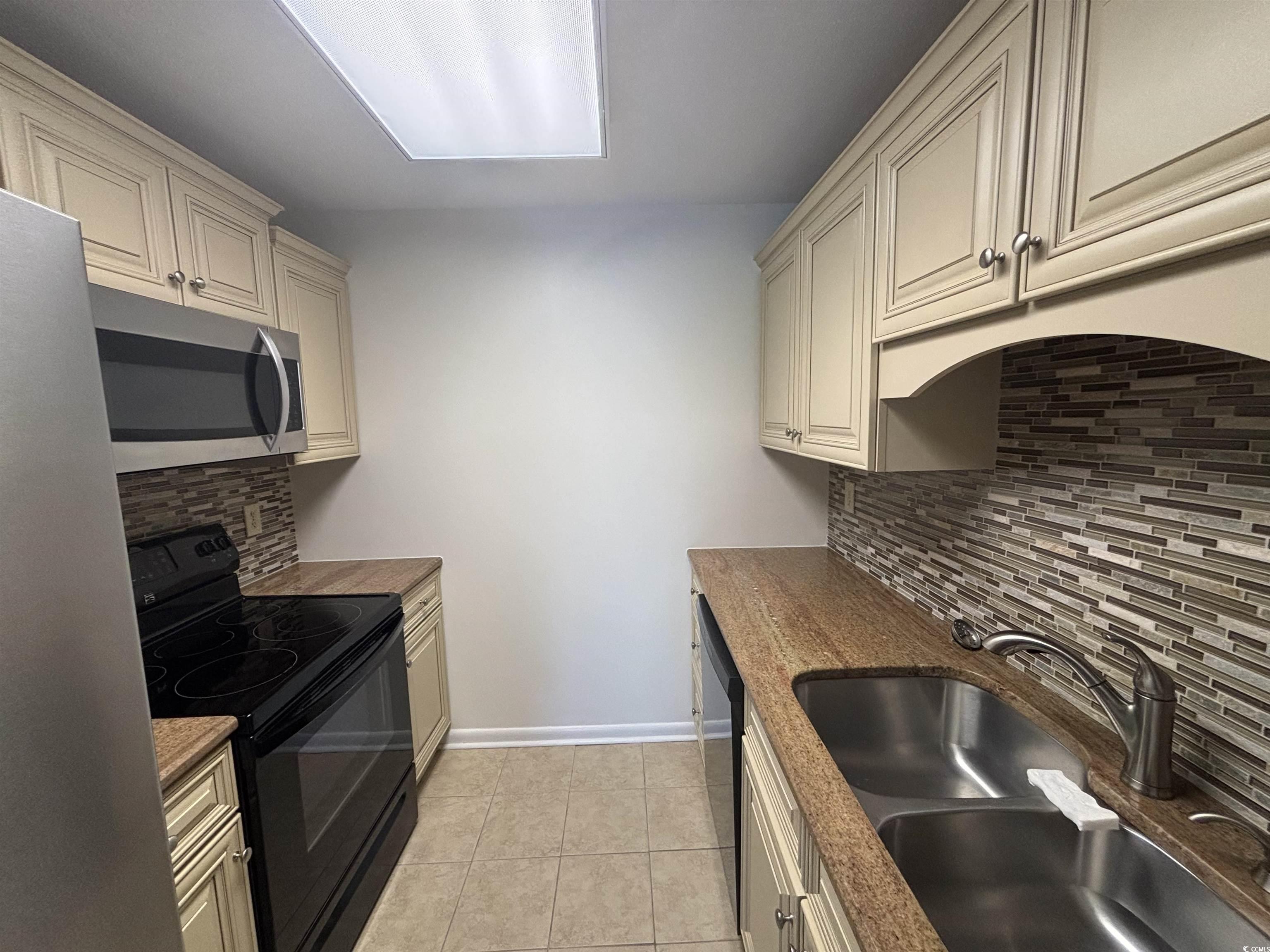 5001 Little River Rd. Unit: E-502