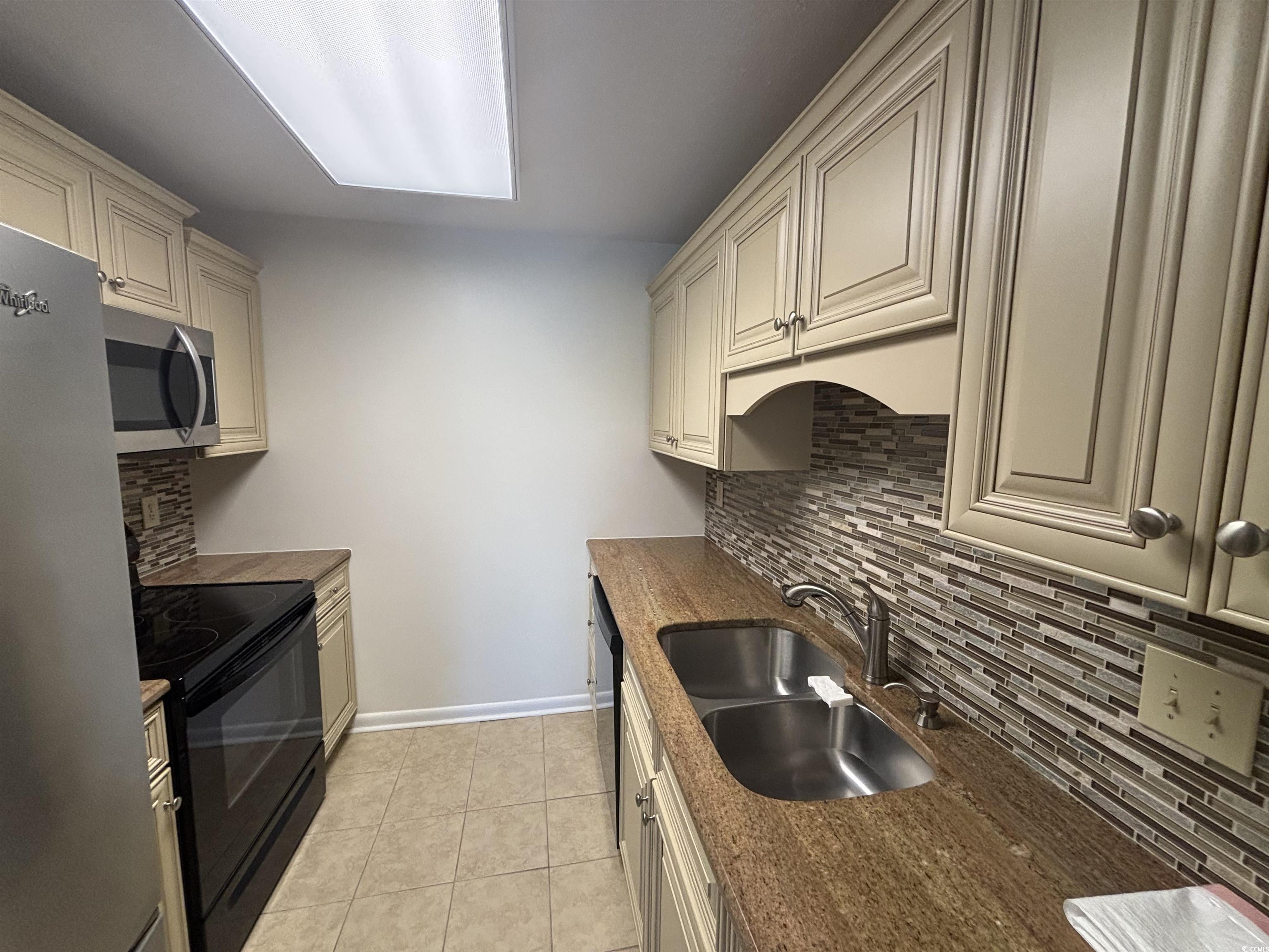 5001 Little River Rd. Unit: E-502