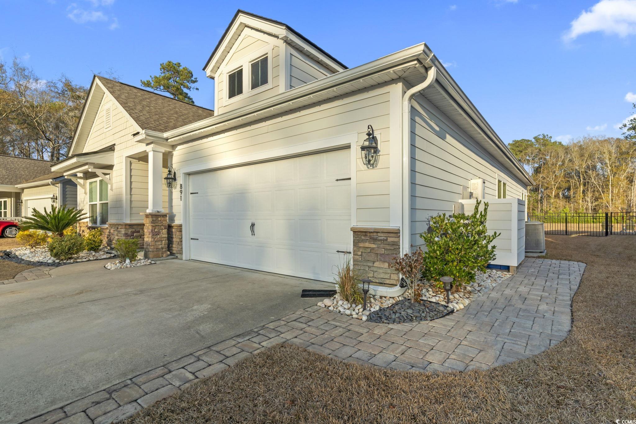 891 Mourning Dove Dr.