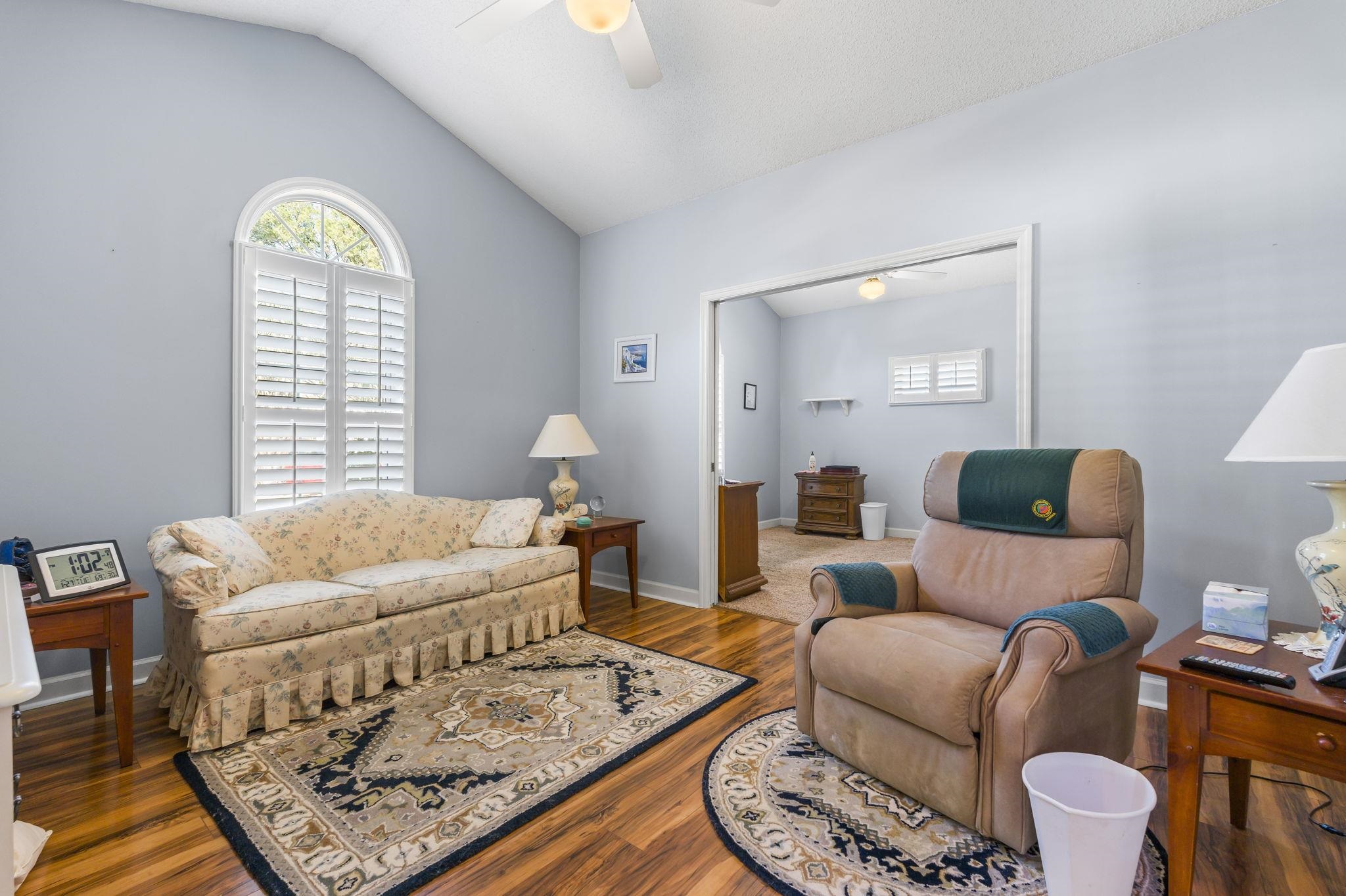 482 Shellbank Dr.