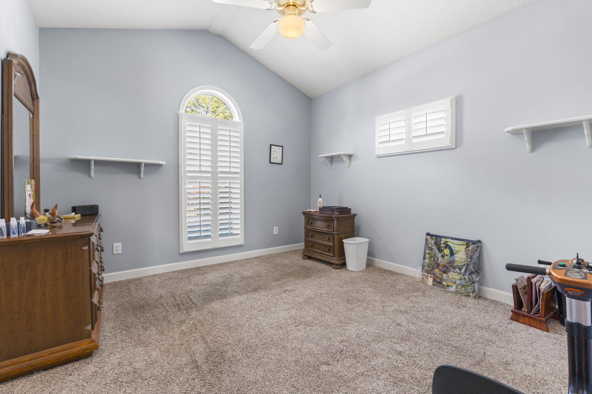 482 Shellbank Dr.