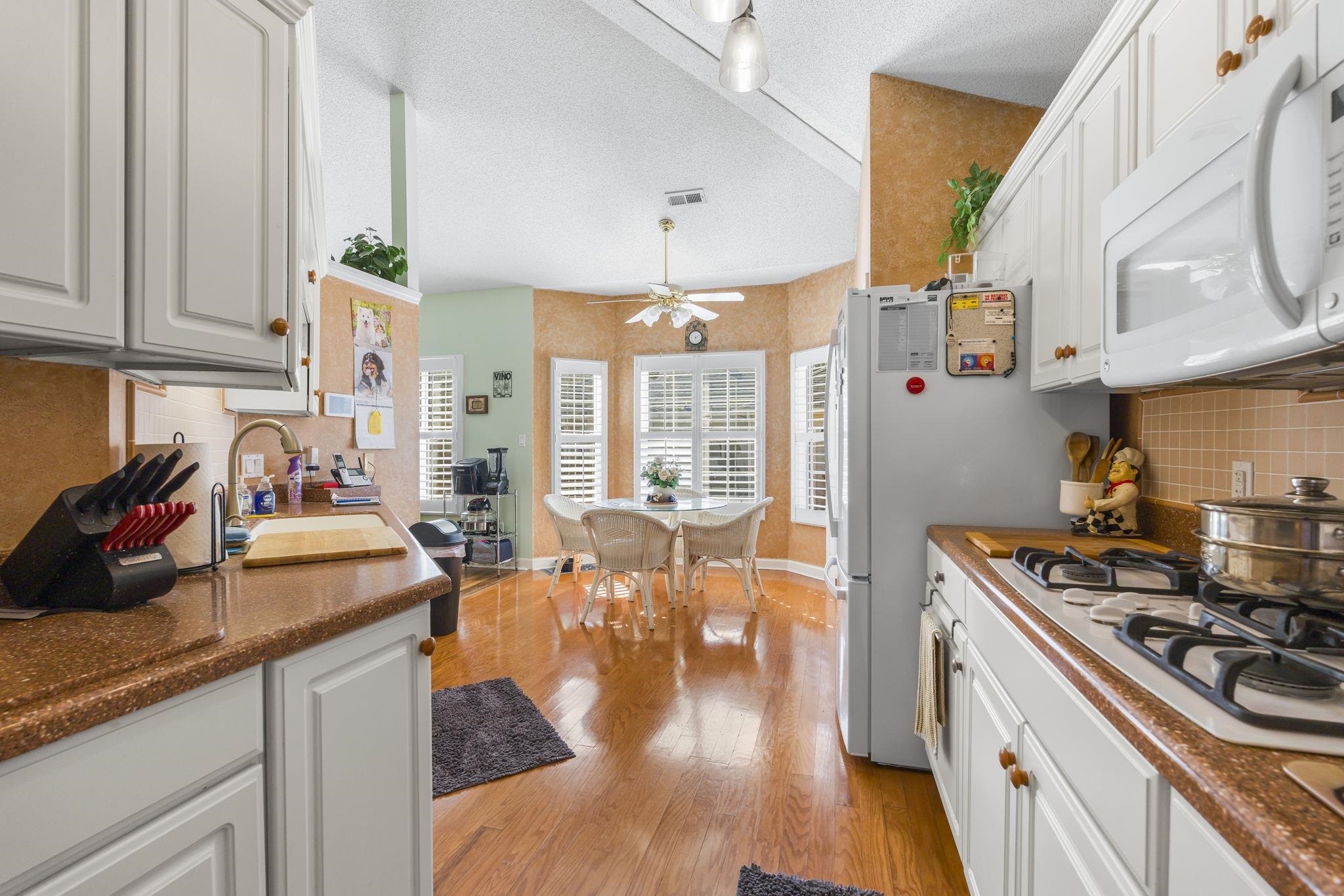 482 Shellbank Dr.