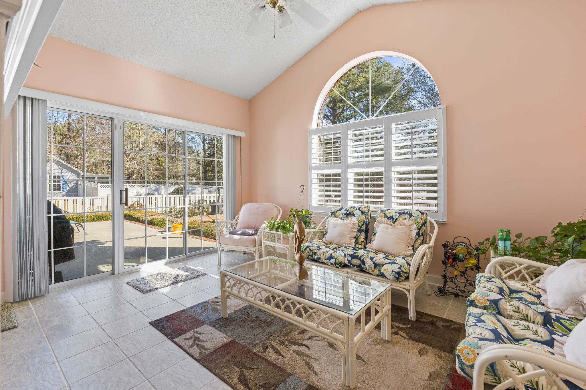482 Shellbank Dr.