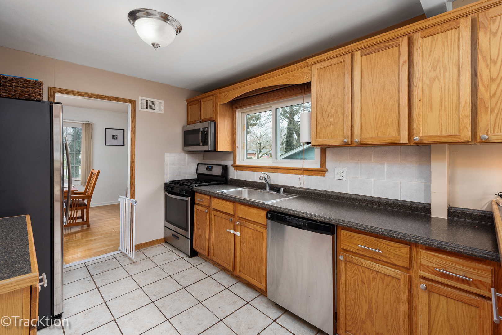 6913 Clarendon Hills Road