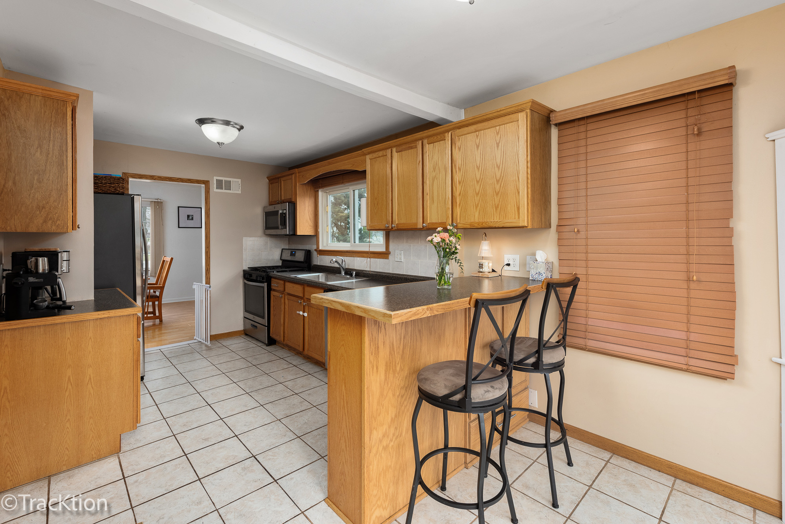 6913 Clarendon Hills Road