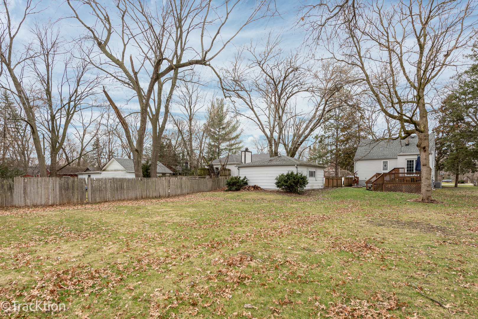 6913 Clarendon Hills Road