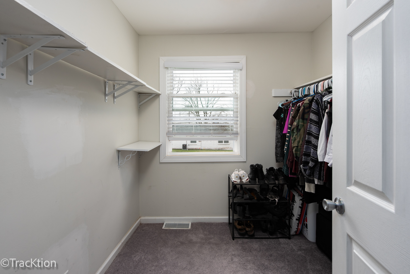 541 Redwood Road