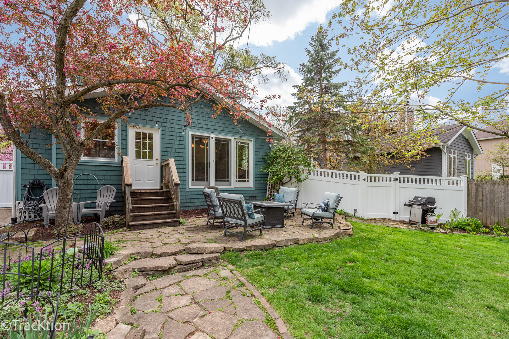 5332 Fairview Avenue