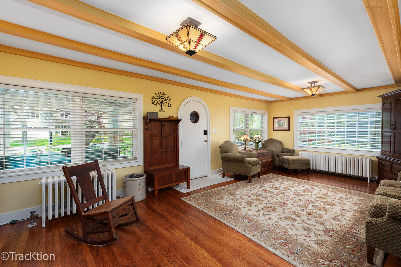 5332 Fairview Avenue