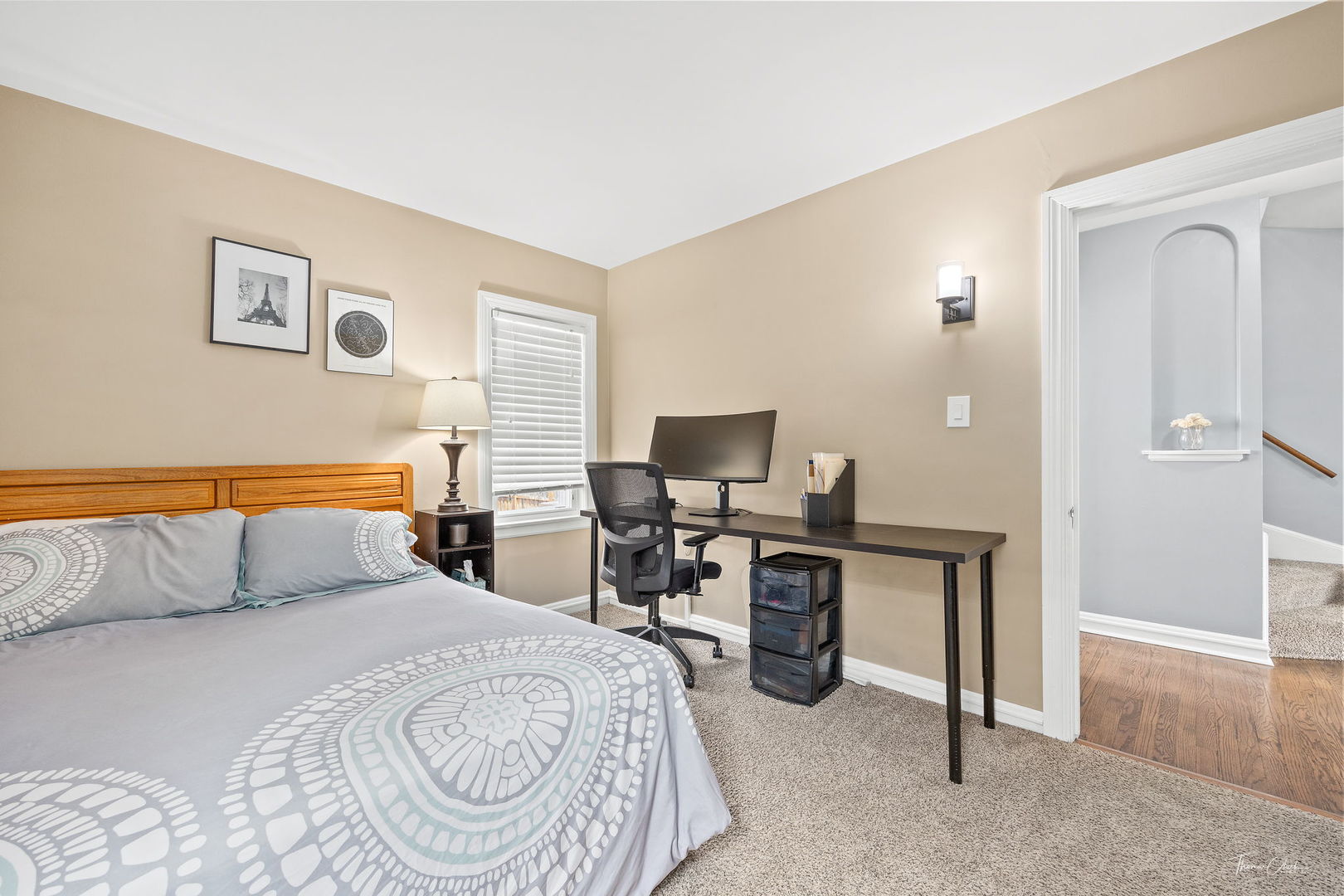 7802 W Ardmore Avenue