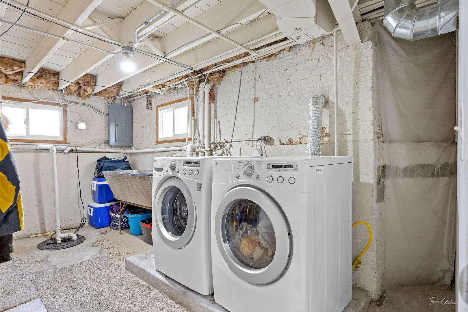 7802 W Ardmore Avenue