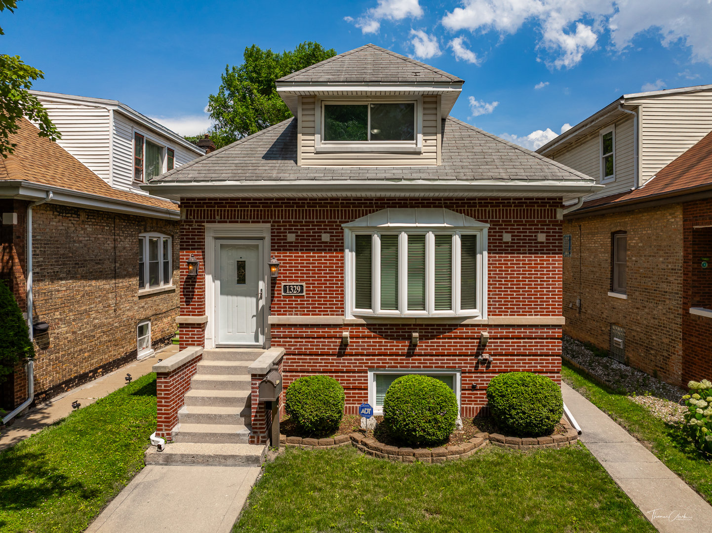 1329 Wisconsin Avenue