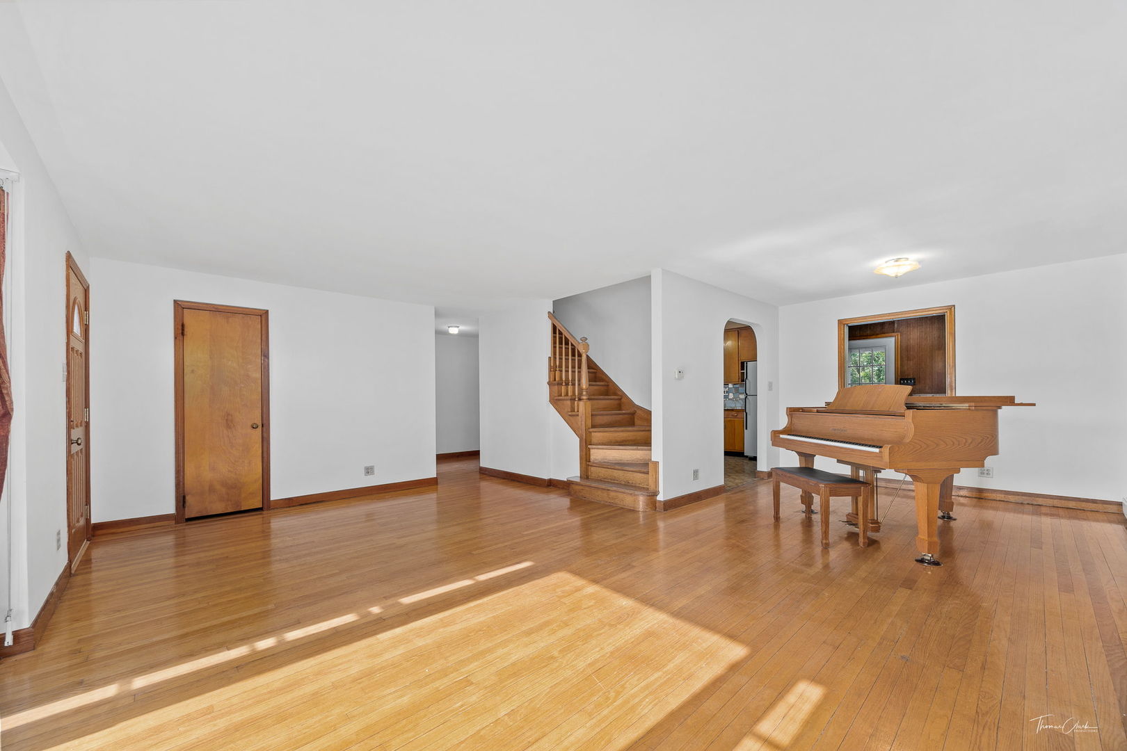 7105 Clarendon Hills Road