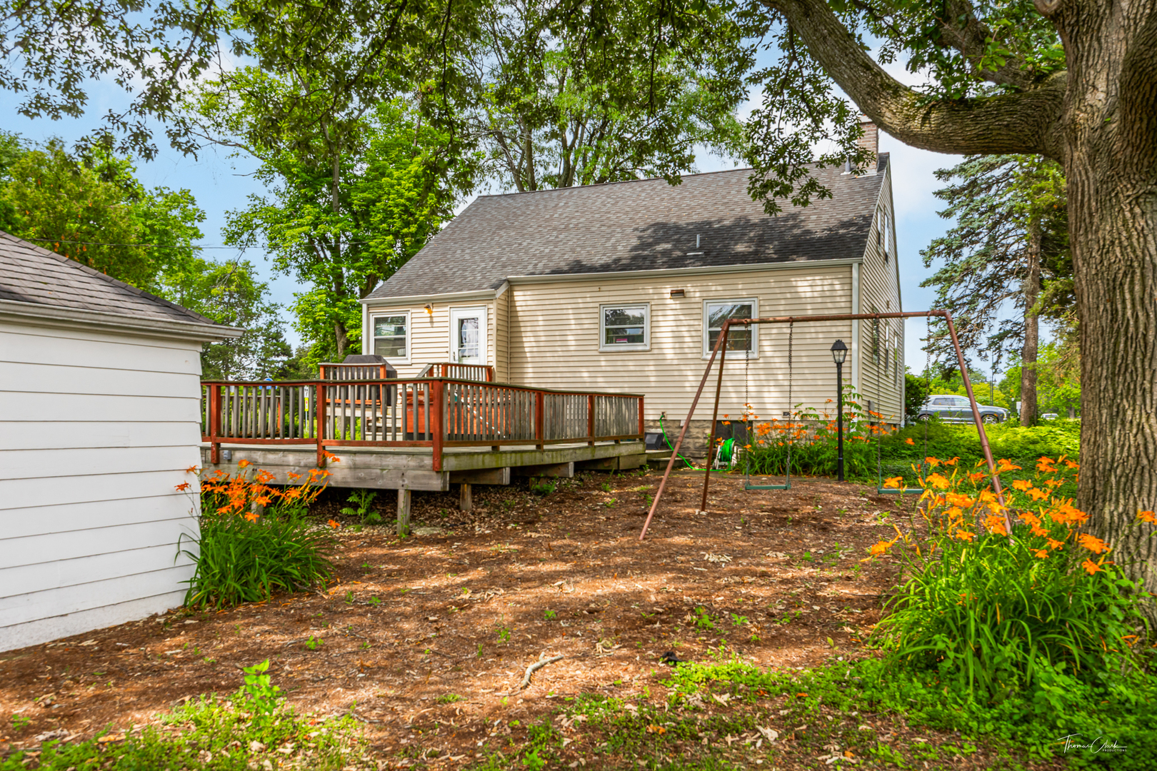 7105 Clarendon Hills Road