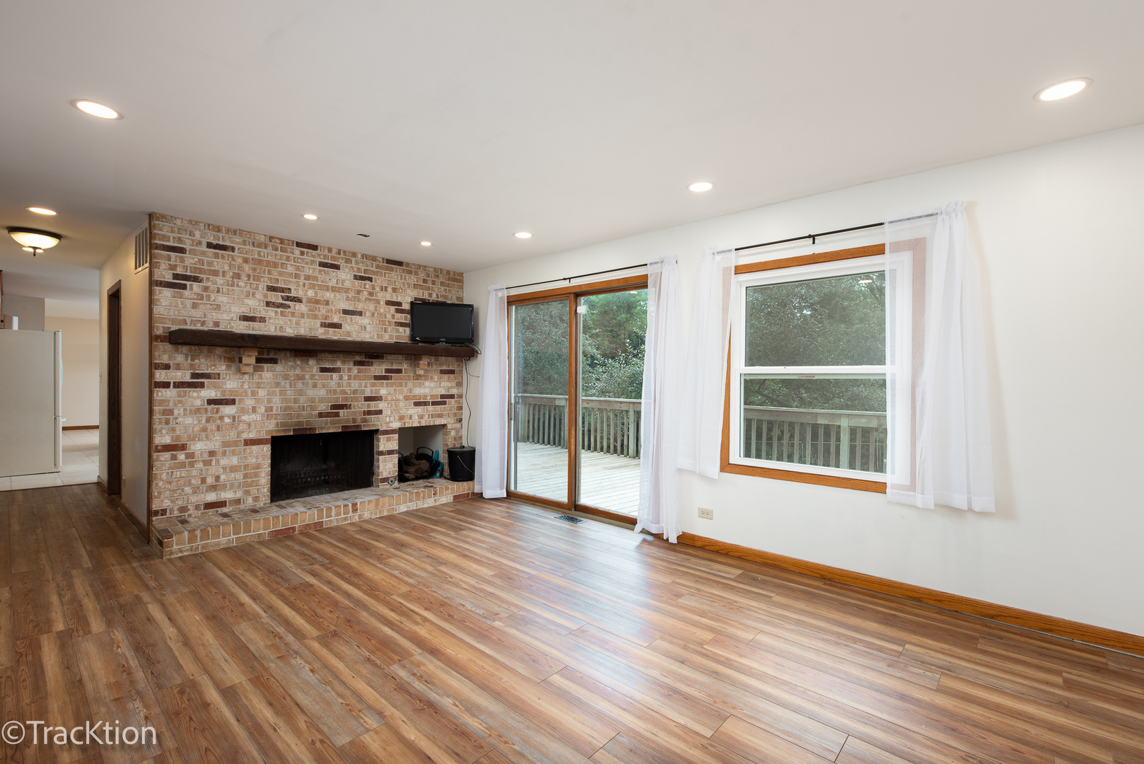24200 W Deer Ridge Lane