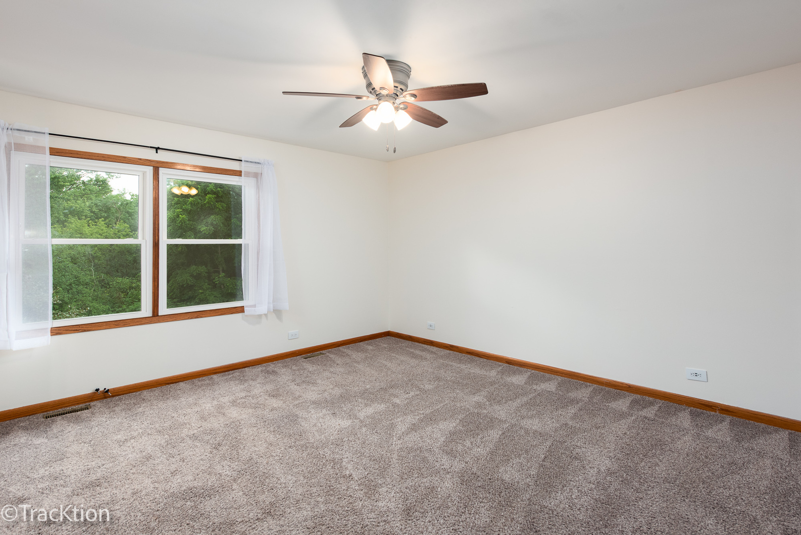 24200 W Deer Ridge Lane
