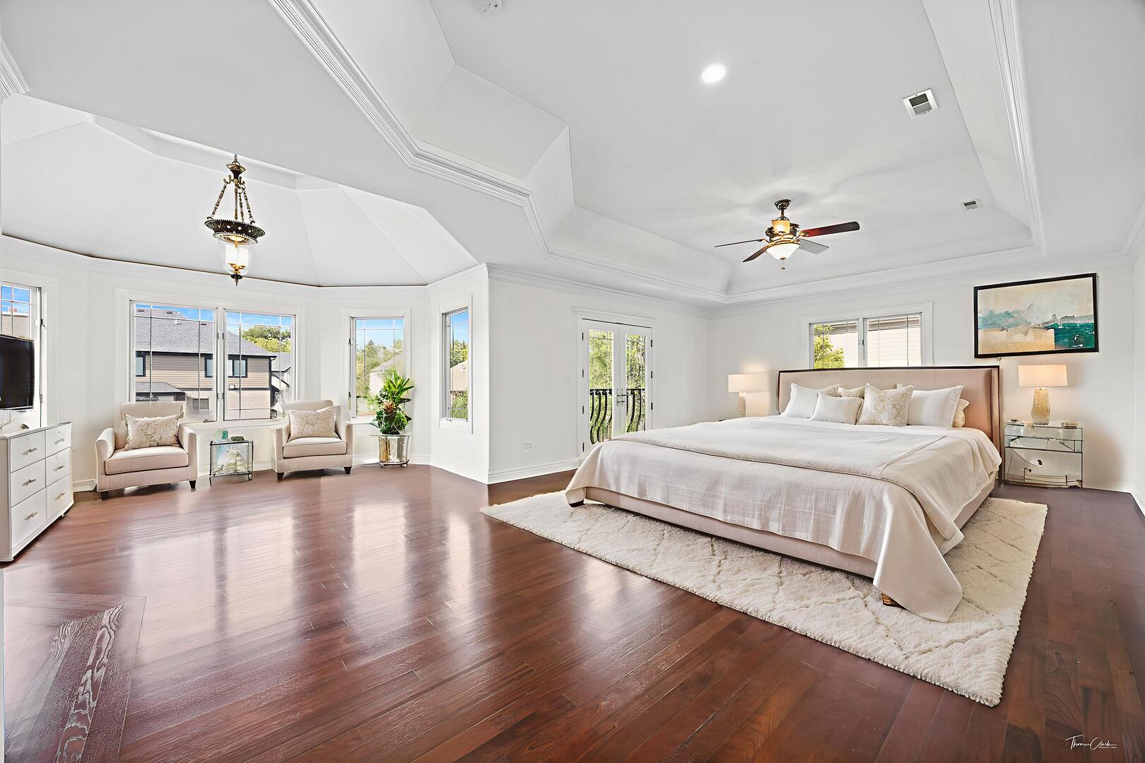 8964 Port Washington Drive