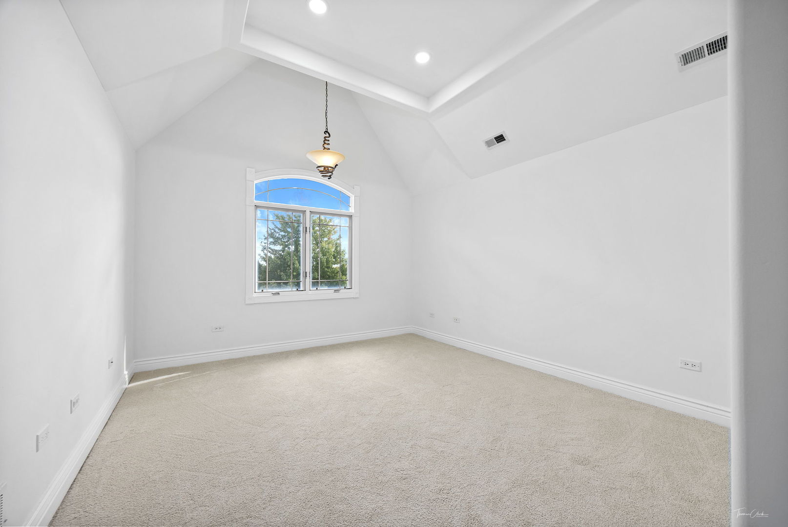 8964 Port Washington Drive