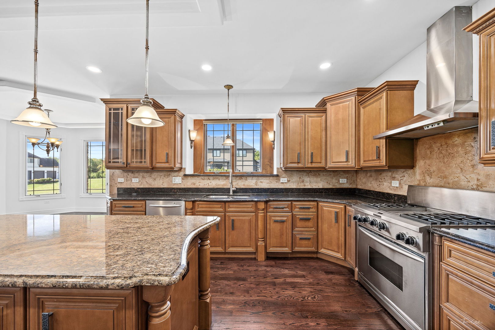 8964 Port Washington Drive