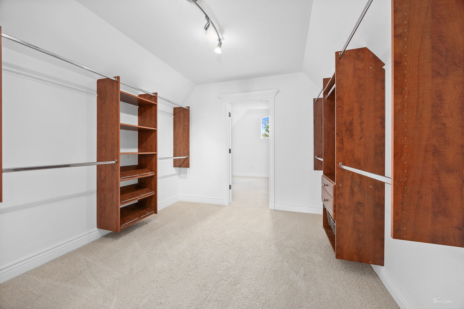 8964 Port Washington Drive