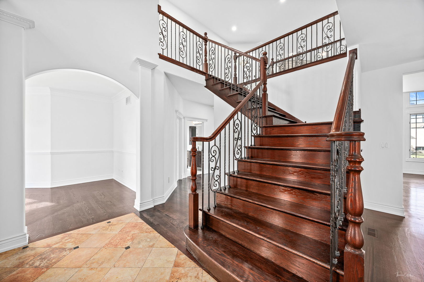 8964 Port Washington Drive