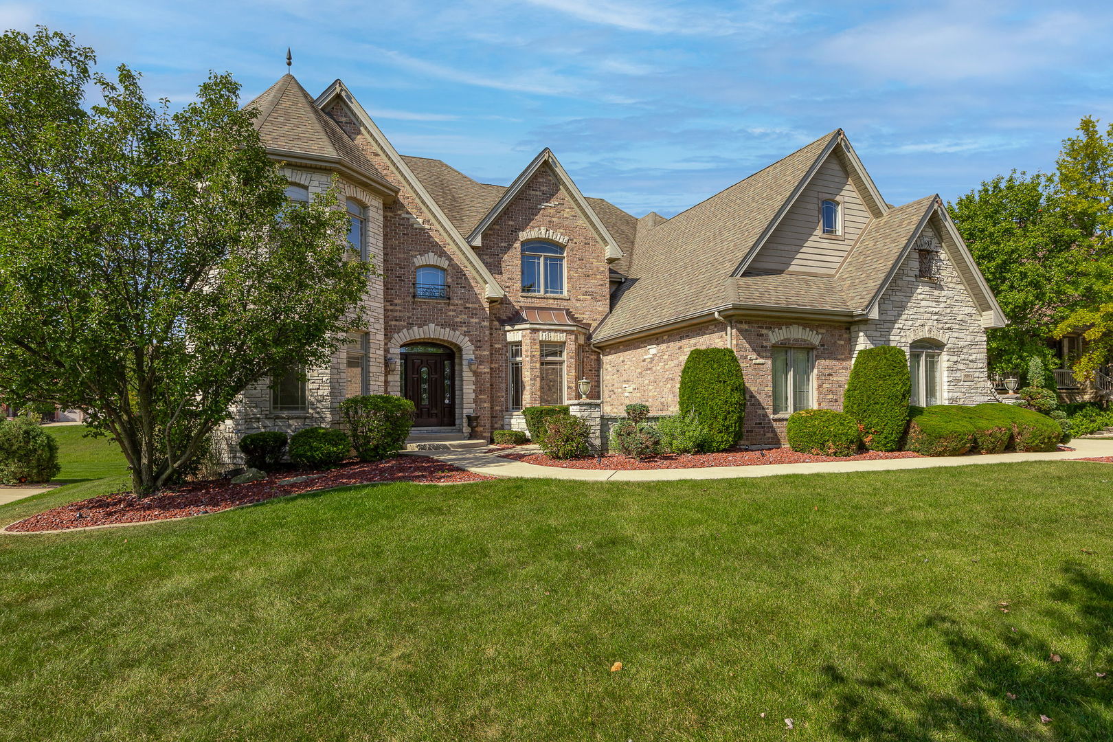 8964 Port Washington Drive