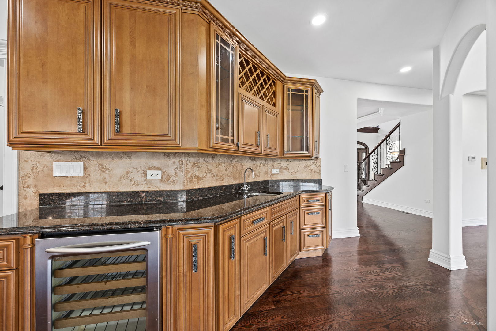 8964 Port Washington Drive