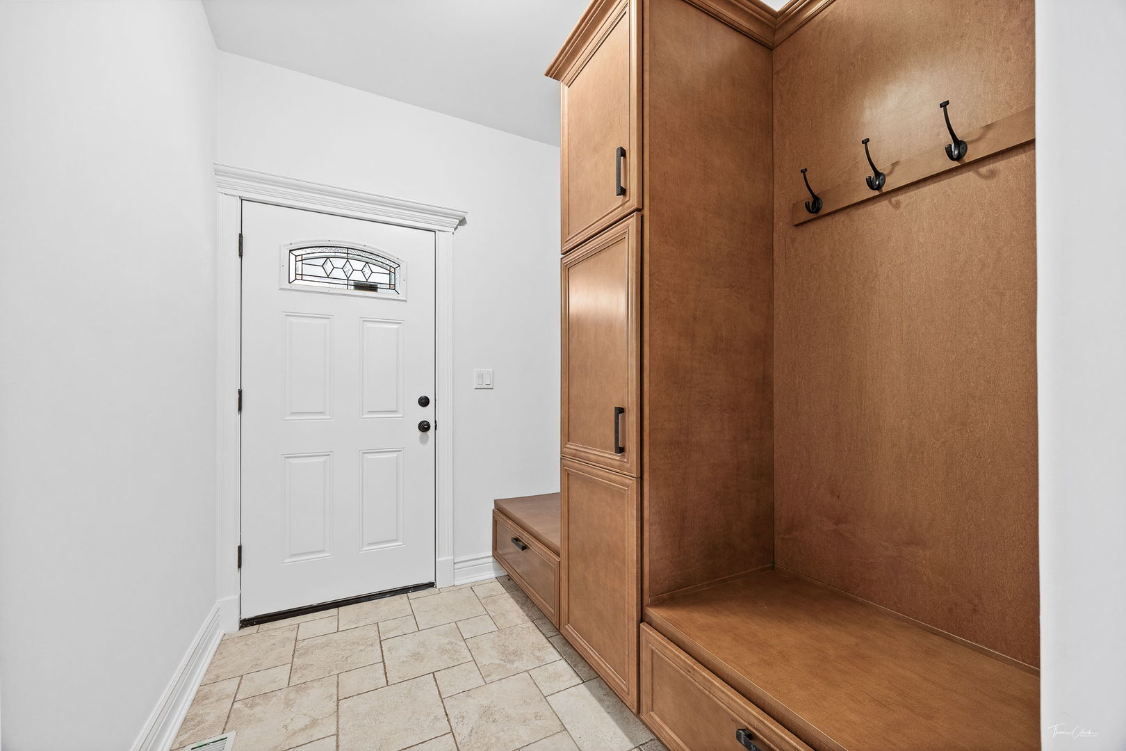 8964 Port Washington Drive