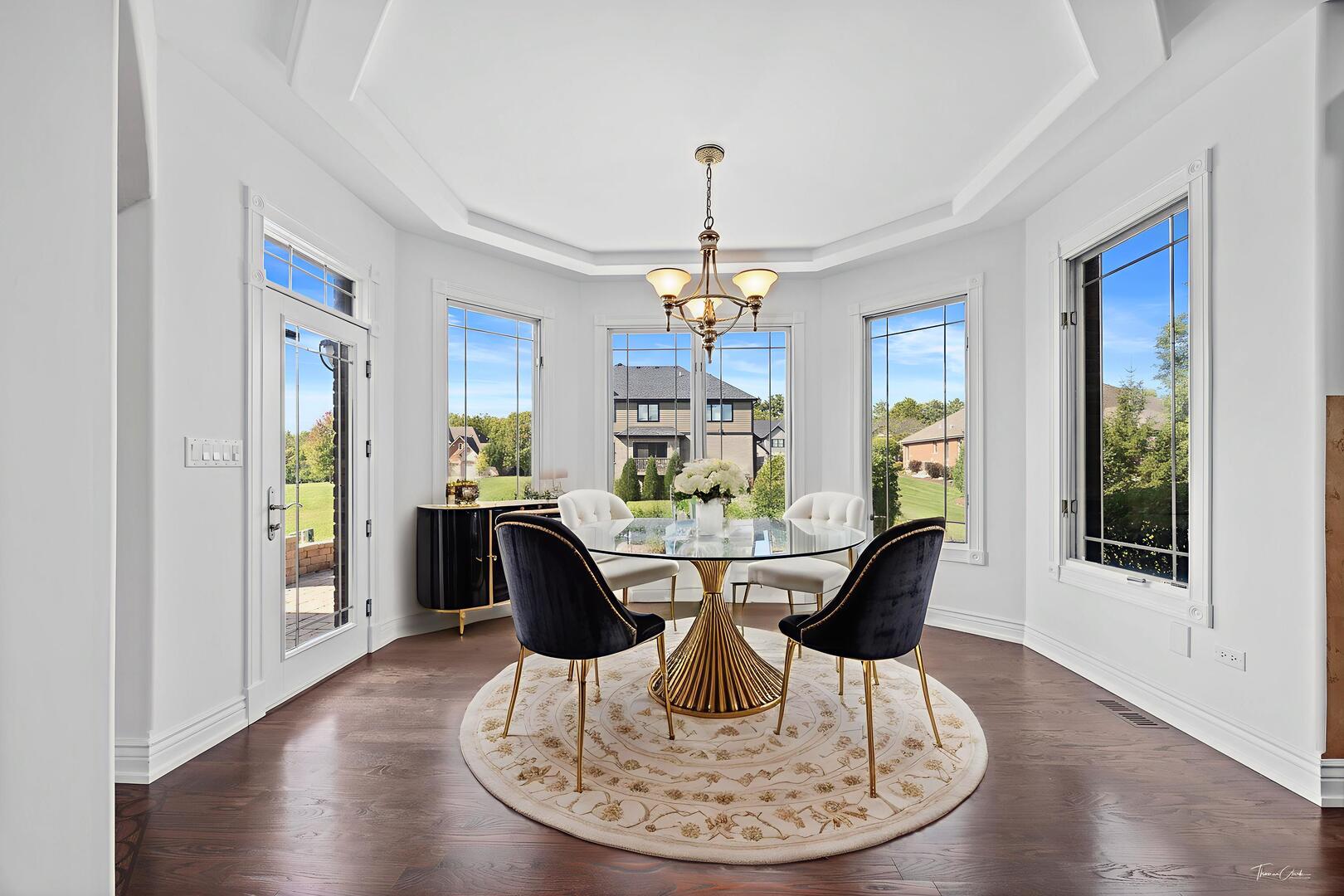 8964 Port Washington Drive